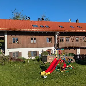 Monsevi Apartment